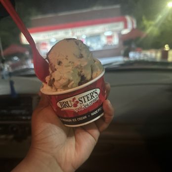 Bruster's Real Ice Cream - Butter pecan - Ice Cream & Frozen Yogurt Near Me - Austell, Georgia Bruster's Real Ice Cream - Butter pecan - Ice Cream & Frozen Yogurt Near Me - Austell, Georgia