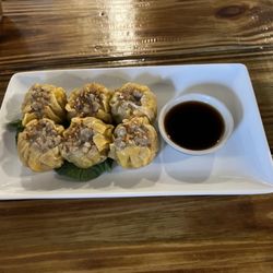 Benjarong Thai Cuisine - Tea Rose dumplings