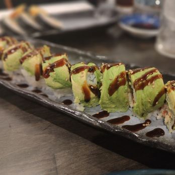 Sushi Yume - dragon roll - Japanese Near Me - Round Rock, Texas
