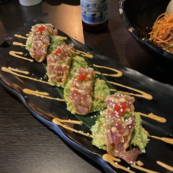 Kamiko Sushi Bar - Tuna Guacamole Deluxe - Sushi Bars Near Me - Doral, Florida
