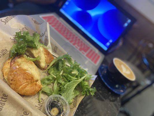 Sambalatte by null