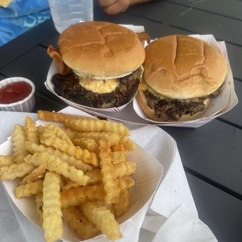 Parkside Pull-Up - 4 oz. Classic Cheeseburger, Lawn Burger (minus Jalapeño), side of fries. - Hot Dogs Near Me - Greensboro, North Carolina