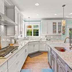Donata Ostapyshyn - REMAX - Gorgeous kitchen!