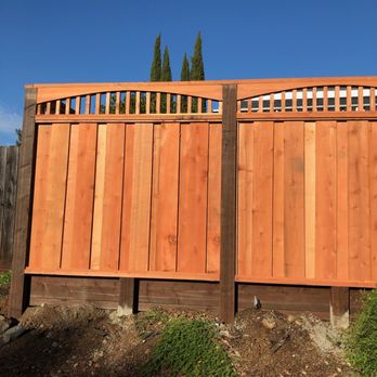 FCR Fence & Deck  - FCR is the Top Fence contractor in Martinez and beyond! Fences & Gates, Decks & Railing, Wooden Fence Services - Fences & Gates Near Me - Martinez, California