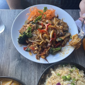 Thai At Main Street - Thai Near Me - Durham, North Carolina