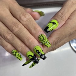 Sunny Nails & Spa