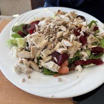 The Ridge Diner - Mediterranean Farro salad - American Near Me - Park Ridge, New Jersey The Ridge Diner - Mediterranean Farro salad - American Near Me - Park Ridge, New Jersey