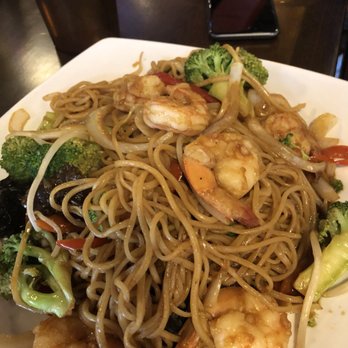 LanZhou Ramen - B6. Shrimp Stir-Fried Hand-Pulled Noodles - Chinese Near Me - Doraville, Georgia LanZhou Ramen - B6. Shrimp Stir-Fried Hand-Pulled Noodles - Chinese Near Me - Doraville, Georgia