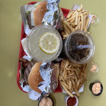 Red Mill Burgers - Red Mill Deluxe W/cheese, cheeseburger w bacon - Burgers Near Me - Seattle, Washington Red Mill Burgers - Red Mill Deluxe W/cheese, cheeseburger w bacon - Burgers Near Me - Seattle, Washington