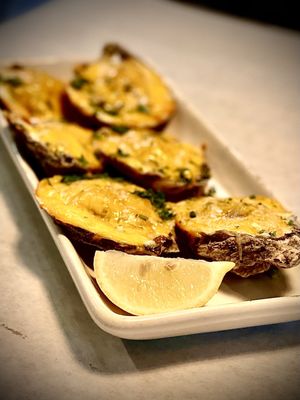 Pompano's Seafood House & Oyster Bar by null