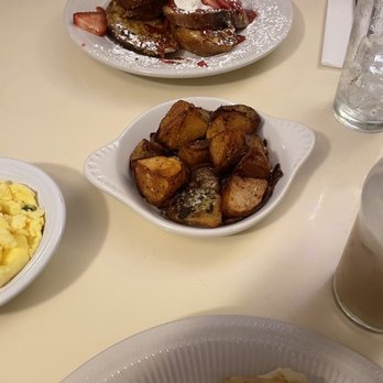 Deja Vu Breakfast Company - Potatoes and French toast - Breakfast & Brunch Near Me - Chico, California Deja Vu Breakfast Company - Potatoes and French toast - Breakfast & Brunch Near Me - Chico, California