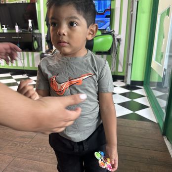 Sharkey's Cuts for Kids - Kids Hair Salons Near Me - Los Angeles, California Sharkey's Cuts for Kids - Kids Hair Salons Near Me - Los Angeles, California