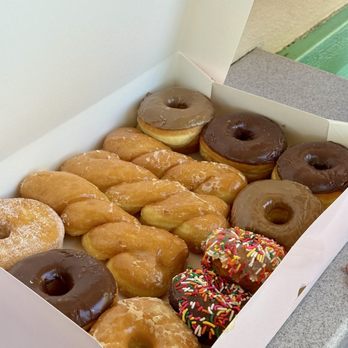 Marie's Donuts - Donuts Near Me - Sacramento, California