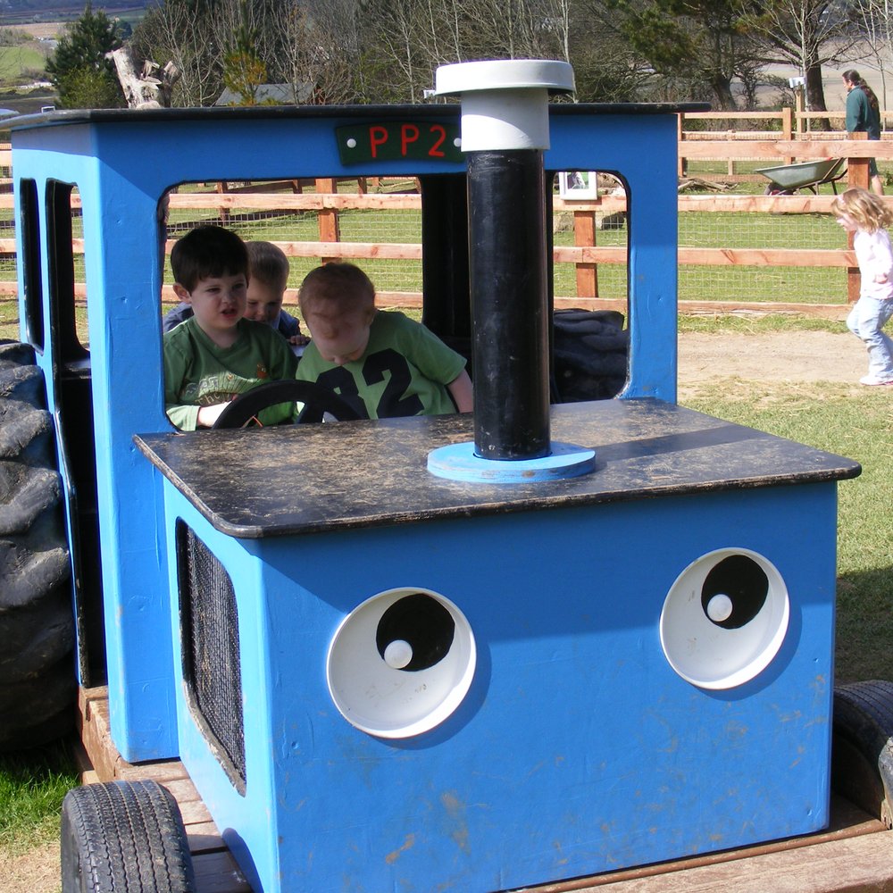 Paradise Park - Zoos Near Me - Hayle, CON Paradise Park - Zoos Near Me - Hayle, CON