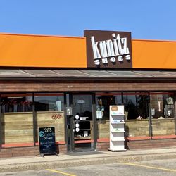 Kunitz Shoes - Gotta check out Kunitz's new digs!