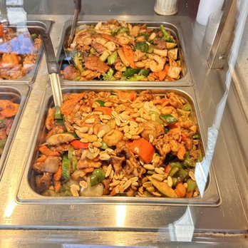 Thai & Chinese Express - Kung Pao Chicken and happy family - Chinese Near Me - Englewood, Colorado Thai & Chinese Express - Kung Pao Chicken and happy family - Chinese Near Me - Englewood, Colorado