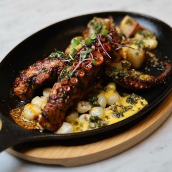 Pisco Gastrolounge - Pulpo anticuchero - Peruvian Near Me - Charlotte, North Carolina