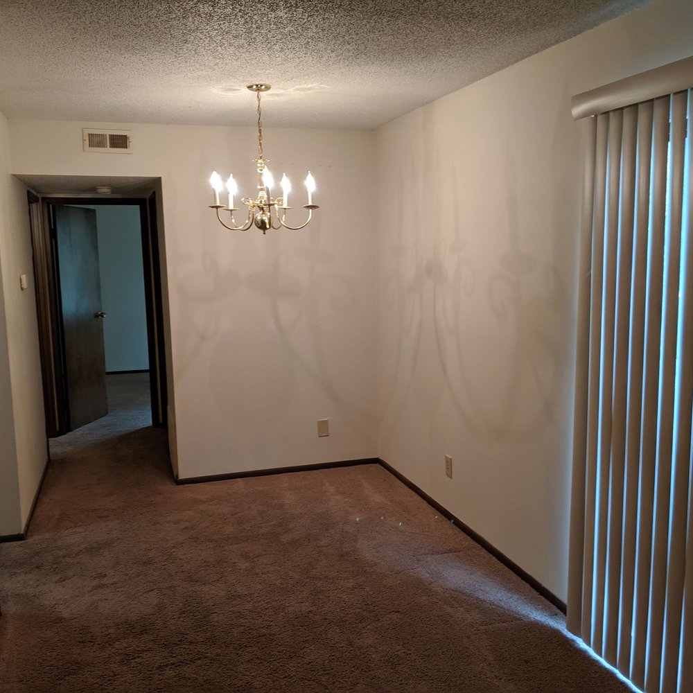 Monroe Garden Apartments - Apartments Near Me - Springfield, Illinois Monroe Garden Apartments - Apartments Near Me - Springfield, Illinois