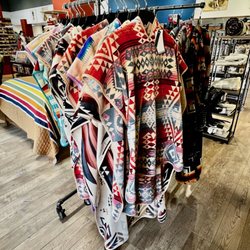 Pendleton - Fabulous Native American inspired ponchos