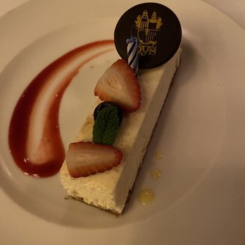 Hy's Steak House - Complimentary birthday cheesecake - Steakhouses Near Me - Honolulu, Hawaii