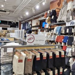 MUJI