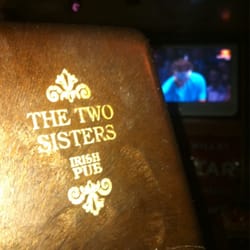 Two Sisters Irish Pub - Viendo #deporte !!!!!! Y tomando el penúltimo #cafe