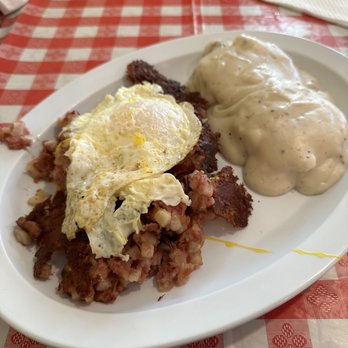 Riverside Diner - Corned beef hash - Breakfast & Brunch Near Me - St Louis, Missouri Riverside Diner - Corned beef hash - Breakfast & Brunch Near Me - St Louis, Missouri