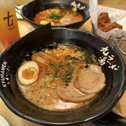 (1) Tokyo Tonkotsu Shouyu Ramen with black garlic (1) Tokyo Tonkotsu Shouyu Ramen with black garlic