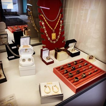 Platinum pawn and jewelry Clearance