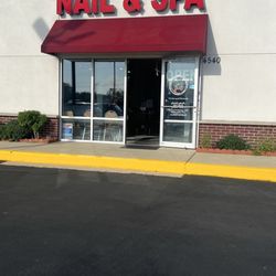 Best Nail and Spa