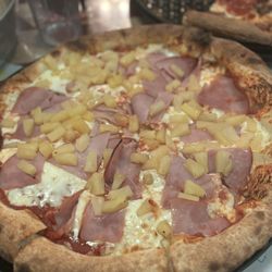 Hawaiian Pizza