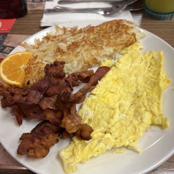 Breakfast Station - Hot Tea - Breakfast & Brunch Near Me - Land O' Lakes, Florida Breakfast Station - Hot Tea - Breakfast & Brunch Near Me - Land O' Lakes, Florida