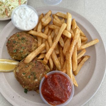 Fisherman's Crab Deck - Crab Cake Dinner - Seafood Near Me - Grasonville, Maryland