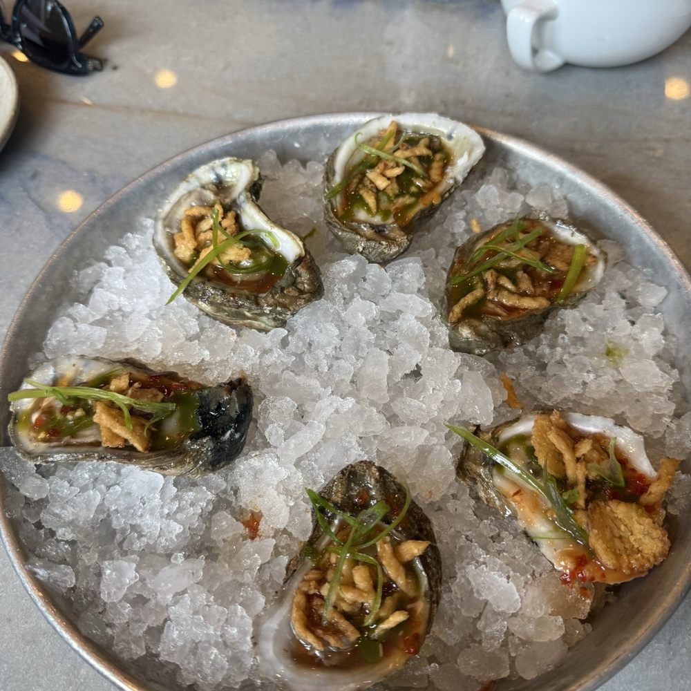 Pearlz - Seafood Near Me - Charleston, South Carolina Pearlz - Seafood Near Me - Charleston, South Carolina