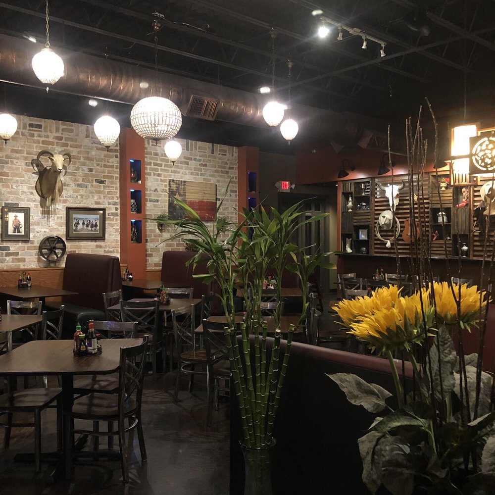 Simply Pho House - Dining area - Asian Fusion Near Me - Marble Falls, Texas Simply Pho House - Dining area - Asian Fusion Near Me - Marble Falls, Texas