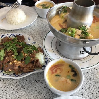 Thai Rama - Must try!!! Tom Kha Shrimp & Garlic Pork ... Creamy soup with spicy taste so greatttt - Thai Near Me - Glendale, California Thai Rama - Must try!!! Tom Kha Shrimp & Garlic Pork ... Creamy soup with spicy taste so greatttt - Thai Near Me - Glendale, California