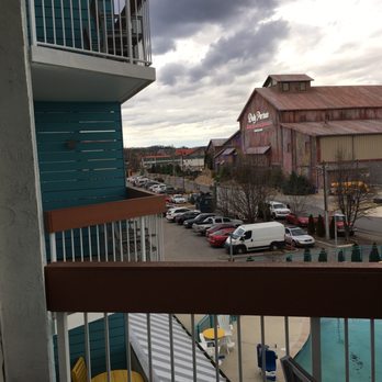 Margaritaville Island Inn - Hotels Near Me - Pigeon Forge, Tennessee Margaritaville Island Inn - Hotels Near Me - Pigeon Forge, Tennessee