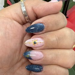 Mk Nails