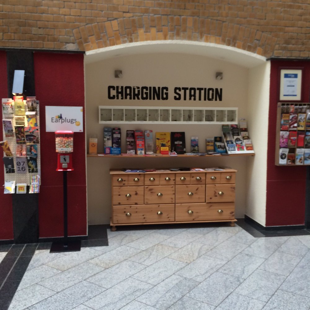 Backpacker Apartment Hostel Singer109 - Charging station - Hotels Near Me - Berlin, BE