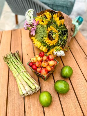 Downtown Summerlin Farmers Market by null