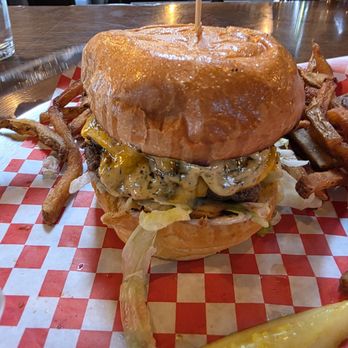 The Pickled Pig - Crack Burger - Pubs Near Me - Lake Placid, New York The Pickled Pig - Crack Burger - Pubs Near Me - Lake Placid, New York