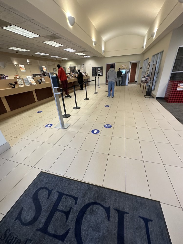 STATE EMPLOYEES CREDIT UNION Updated June 2024 10 Photos 211