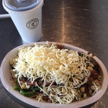 Chipotle Mexican Grill - Burrito bowl with steak - Mexican Near Me - Cincinnati, Ohio Chipotle Mexican Grill - Burrito bowl with steak - Mexican Near Me - Cincinnati, Ohio