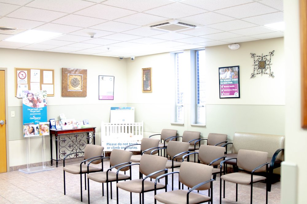 Lloyd McCoy Community Health Center- ONE Health Ohio - grief counselor in Warren, OH