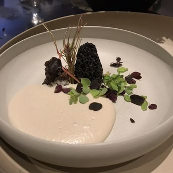 Alinea - New American Near Me - Chicago, Illinois
