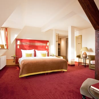 Romantik Hotel Auf Der Wartburg - Romantikzimmer - Hotels Near Me - Eisenach, TH Romantik Hotel Auf Der Wartburg - Romantikzimmer - Hotels Near Me - Eisenach, TH