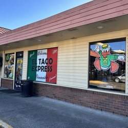 El Taco Express - Left view of front door, not from the street view