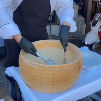 Acqua Di Mare - Daughter Experience - Mediterranean Near Me - Chandler, Arizona