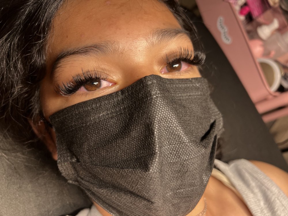 Lash Babe By Tere Logo