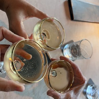 Room 725 - Champs! - Champagne Bars Near Me - Austin, Texas